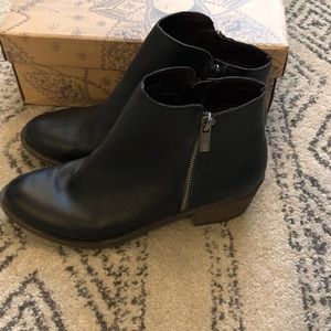 Black Kensie booties, size 7.5